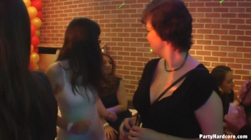 Party Hardcore Gone Crazy Vol. 36 Part 4 - Cam 4 Screencap 21 on www.sinx.com
