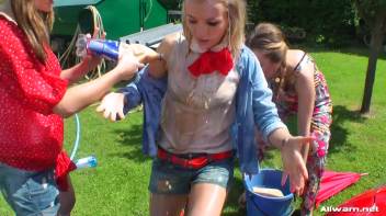 Country Chicks' Hog-Wild Wetlook Car Wash Screencap 54 on www.sinx.com