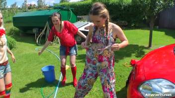 Country Chicks' Hog-Wild Wetlook Car Wash Screencap 65 on www.sinx.com