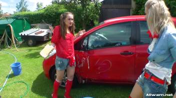 Country Chicks' Hog-Wild Wetlook Car Wash Screencap 30 on www.sinx.com