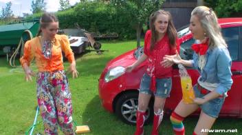 Country Chicks' Hog-Wild Wetlook Car Wash Screencap 39 on www.sinx.com