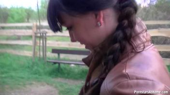 Gazebo Cock Gobbler Screencap 1 on www.sinx.com