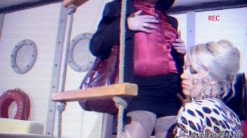 Threesome's Wild Sea Cruise Screencap 27 on www.sinx.com