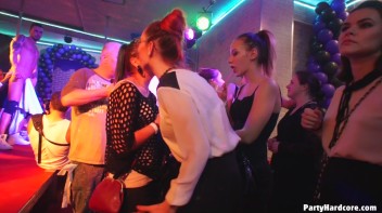 Party Hardcore Gone Crazy Vol. 38 Part 5 - Cam 2 Screencap 81 on www.sinx.com