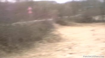 Field Of Blowjobs Screencap 102 on www.sinx.com