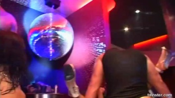 Blue Jean Babes Part 3 Cam 2 Screencap 97 on www.sinx.com