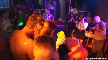Party Hardcore Gone Crazy Vol. 38 Part 1 - Cam 1 Screencap 50 on www.sinx.com