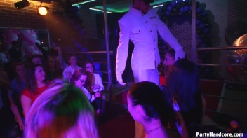 Party Hardcore Gone Crazy Vol. 38 Part 4 - Cam 3 Screencap 91 on www.sinx.com