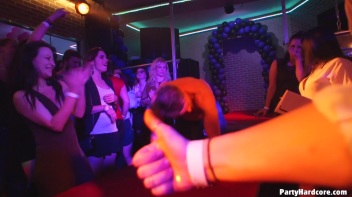 Party Hardcore Gone Crazy Vol. 38 Part 4 - Cam 3 Screencap 36 on www.sinx.com