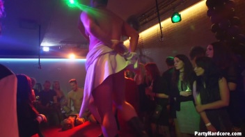Party Hardcore Gone Crazy Vol. 38 Part 4 - Cam 3 Screencap 69 on www.sinx.com