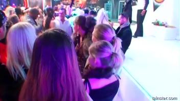 Pussy Blizzard Part 1 - Cam 1 Screencap 12 on www.sinx.com