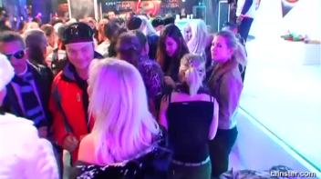 Pussy Blizzard Part 1 - Cam 1 Screencap 16 on www.sinx.com