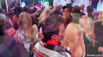 Pussy Blizzard Part 1 - Cam 1 Screencap 4 on www.sinx.com