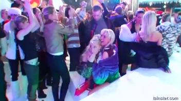 Pussy Blizzard Part 1 - Cam 1 Screencap 45 on www.sinx.com