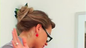 Study Break Screencap 9 on www.sinx.com