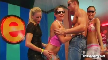Euroslut Hotel Part 2 - Cam 4 Screencap 6 on www.sinx.com