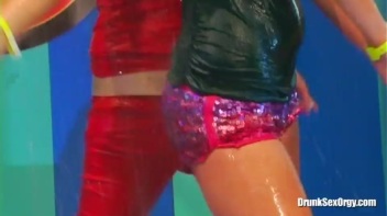 Euroslut Hotel Part 2 - Cam 4 Screencap 62 on www.sinx.com