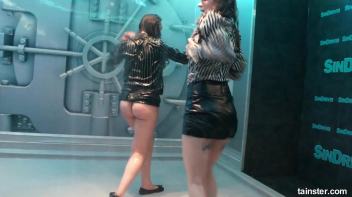 A new year with new wet amateur girls Screencap 85 on www.sinx.com