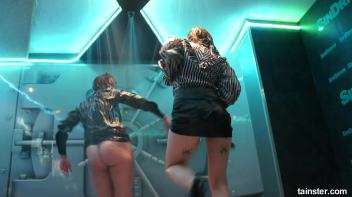 A new year with new wet amateur girls Screencap 90 on www.sinx.com