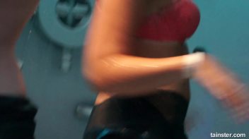 A new year with new wet amateur girls Screencap 36 on www.sinx.com