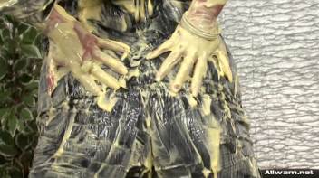 All Purpose Eurobabe Cream Infomercial Screencap 87 on www.sinx.com