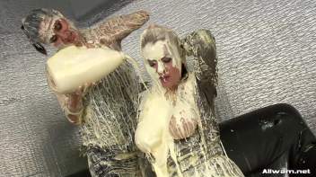 All Purpose Eurobabe Cream Infomercial Screencap 100 on www.sinx.com