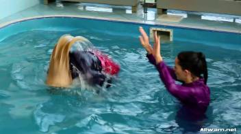 Wetlook Workout Screencap 93 on www.sinx.com