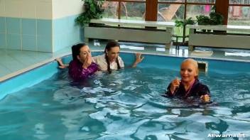 Wetlook Workout Screencap 100 on www.sinx.com