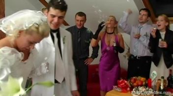Bridal Bang Screencap 1 on www.sinx.com