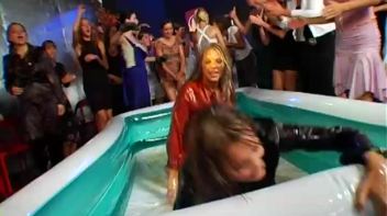 Oil Wrestlin' Event Of A Lifetime Screencap 12 on www.sinx.com