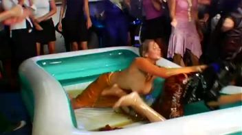 Oil Wrestlin' Event Of A Lifetime Screencap 34 on www.sinx.com