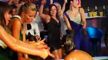 Oil Wrestlin' Event Of A Lifetime Screencap 47 on www.sinx.com