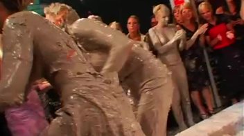 Messy Ass Mud Wrestling! Screencap 65 on www.sinx.com