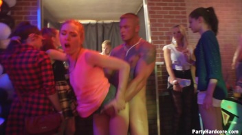 Party Hardcore Gone Crazy Vol. 37 Part 5 - Cam 3 Screencap 68 on www.sinx.com