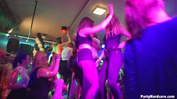 Party Hardcore Gone Crazy Vol. 37 Part 5 - Cam 3 Screencap 72 on www.sinx.com