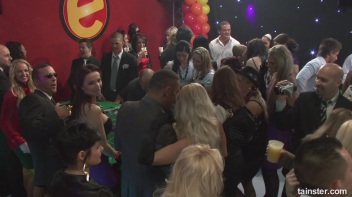 Gash Gamblers Part 5 - Main Edit Screencap 5 on www.sinx.com