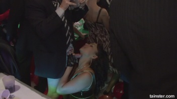 Gash Gamblers Part 5 - Main Edit Screencap 51 on www.sinx.com