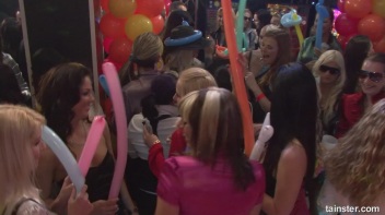 Gash Gamblers Part 5 - Main Edit Screencap 19 on www.sinx.com