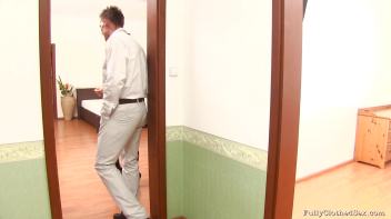 The Best Way To Sell Real Estate! Screencap 1 on www.sinx.com