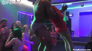 Party Hardcore Gone Crazy Vol. 44 Part 3 - Cam 4 Screencap 30 on www.sinx.com