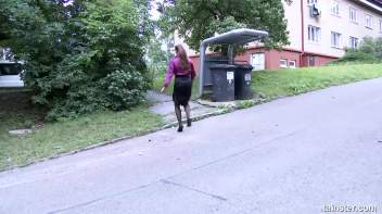 Valentina Ross fucks five Slime Wave cocks Screencap 17 on www.sinx.com