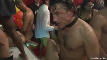 Gash Gamblers Part 4 - Cam 3 Screencap 26 on www.sinx.com