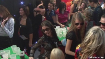 Gash Gamblers Part 4 - Cam 3 Screencap 80 on www.sinx.com