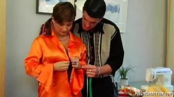 A Very Golden Bridal Shower Screencap 9 on www.sinx.com