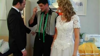 A Very Golden Bridal Shower Screencap 4 on www.sinx.com