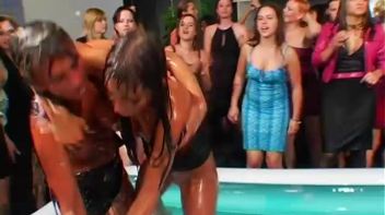 Christina Lee vs. Sarah Cross In The Mud Screencap 64 on www.sinx.com