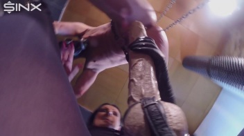 Der Ritt auf dem Megaschwanz Screencap 9 on www.sinx.com