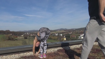 Yoga für Fortgeschrittene Screencap 17 on www.sinx.com