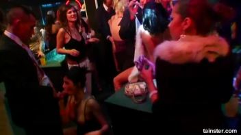 Pussy Casino Part 1 - Cam 2 Screencap 107 on www.sinx.com