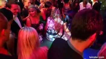 Pussy Casino Part 1 - Cam 2 Screencap 11 on www.sinx.com